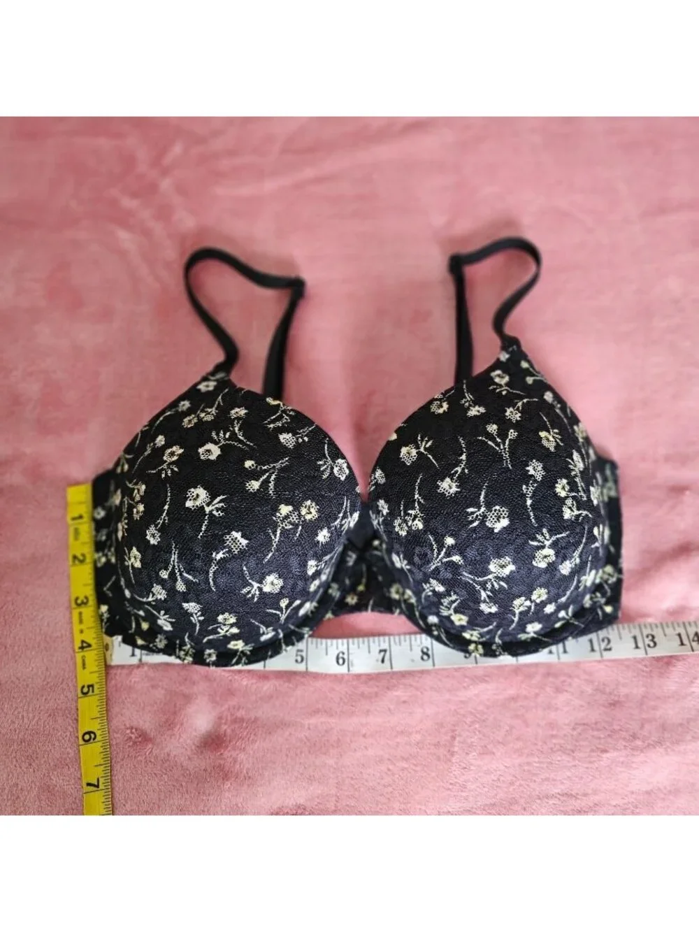 Black Floral Lace Victorias Secret Pink 34DD Push-Up Bra W/Adj Straps & Back - Picture 2 of 15